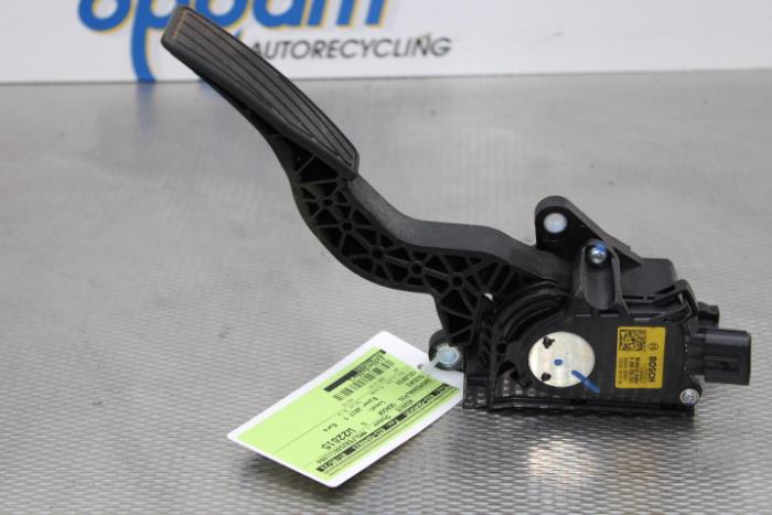 Begagnade Gaspedalsensor Suzuki Celerio (LF) 1.0 12V Dualjet Pris € 30,00 Marginaltabell erbjuds av Gebr Opdam B.V.