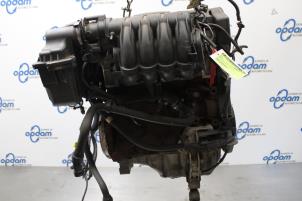 Motor van een Citroën Xsara Picasso (CH) 1.6i 16V 2010