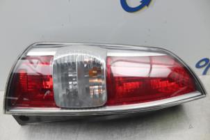 Gebrauchte Rücklicht links Daihatsu Sirion 2 (M3) 1.0 12V DVVT Preis € 40,00 Margenregelung angeboten von Gebr Opdam B.V.