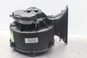 Used Heating and ventilation fan motor Opel Signum (F48) 3.0 CDTI V6 24V Price € 75,00 Margin scheme offered by Gebr Opdam B.V.