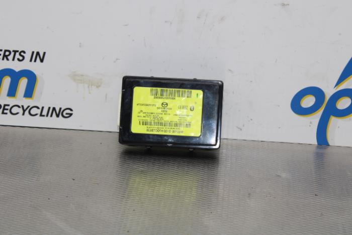 Usados Módulo Bluetooth Mazda 5 (CWA9) 1.6 CITD 16V Precio de solicitud ofrecido por Gebr Opdam B.V.