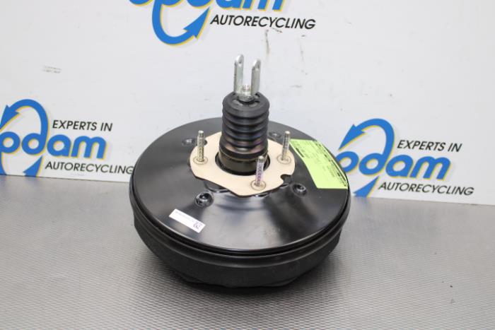 Usagé Servo frein Mazda CX-30 (DM) 1.8 Skyactiv D 116 16V Prix sur demande proposé par Gebr Opdam B.V.