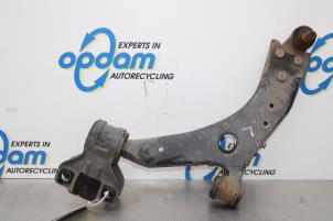 Used Front lower wishbone, left Ford C-Max (DXA) 1.0 Ti-VCT EcoBoost 12V 125 Price € 30,00 Margin scheme offered by Gebr Opdam B.V.