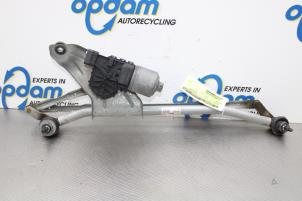 Używane Silnik i mechanizm wycieraczki Dacia Logan Express (FS) 1.5 dCi 75 Cena € 30,00 Procedura marży oferowane przez Gebr Opdam B.V.