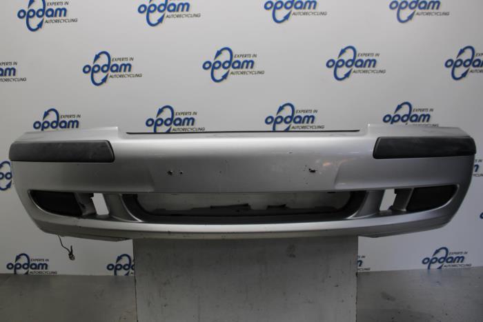 Volvo V40/S40 96- Front bumpers stock | ProxyParts.com