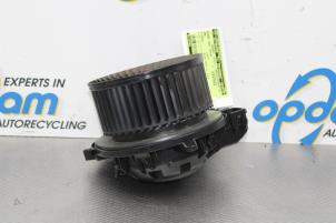 Used Heating and ventilation fan motor BMW 4 serie Gran Coupe (F36) 428i 2.0 Turbo 16V Price on request offered by Gebr Opdam B.V.