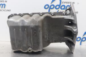 Usagé Couvercle carter Opel Corsa C (F08/68) 1.4 16V Twin Port Prix sur demande proposé par Gebr Opdam B.V.