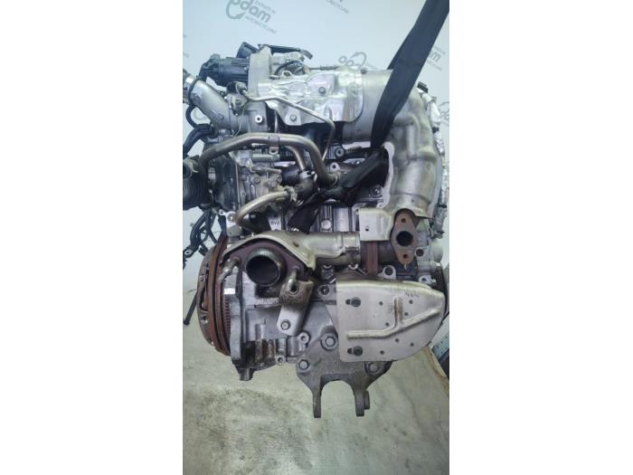 Silnik z Nissan Juke (F15) 1.6 DIG-T 16V 2014