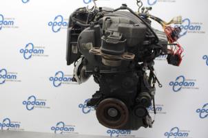 Usados Motor Renault Clio II (BB/CB) 1.4 16V Precio € 375,00 Norma de margen ofrecido por Gebr Opdam B.V.