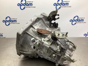 Getriebe van een Toyota Aygo (B40) 1.0 12V VVT-i 2020