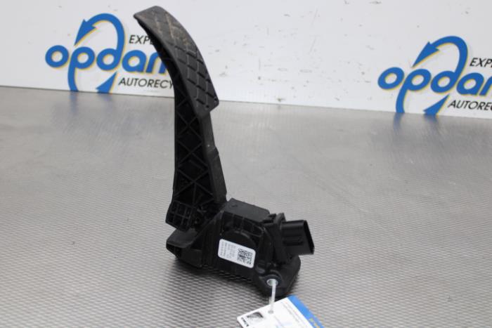 Begagnade Gaspedalsensor Volkswagen Crafter (SY) 2.0 TDI FWD Pris € 42,00 Marginaltabell erbjuds av Gebr Opdam B.V.