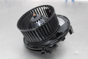 Usados Motor de ventilador de calefactor Volkswagen Crafter (SY) 2.0 TDI Precio € 100,00 Norma de margen ofrecido por Gebr Opdam B.V.