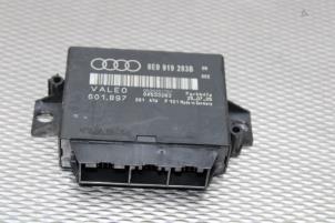 Używane Modul czujników parkowania Audi A4 Avant (B7) 1.9 TDI Cena € 50,00 Procedura marży oferowane przez Gebr Opdam B.V.