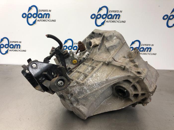 Gearbox Toyota Yaris II 1.3 16V VVT-i - K037830062 2SZFE