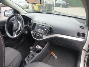 Usados Juego y módulo de airbag Kia Picanto (TA) 1.0 12V Precio € 450,00 Norma de margen ofrecido por Gebr Opdam B.V.