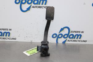 Used Accelerator pedal Peugeot Expert (VA/VB/VE/VF/VY) 2.0 Blue HDi 120 16V Price on request offered by Gebr Opdam B.V.