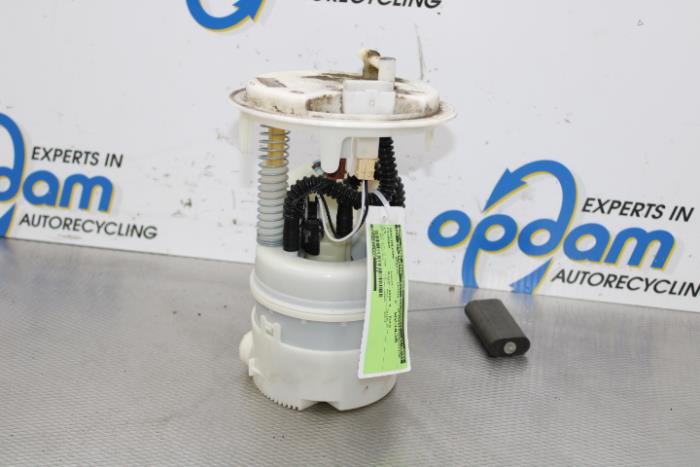 Begagnade Bensinpump Citroen C3 (SC) 1.4 16V VTi Pris € 38,00 Marginaltabell erbjuds av Gebr Opdam B.V.