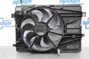 Usagé Ventilateur moteur Opel Grandland/Grandland X 1.6 CDTi 120 Prix € 175,00 Règlement à la marge proposé par Gebr Opdam B.V.