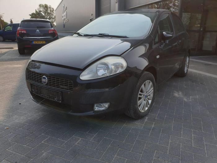 Gebrauchte Getriebe Fiat Punto II (188) 1.9 DS 60 Preis € 200,00 Margenregelung angeboten von Gebr Opdam B.V.
