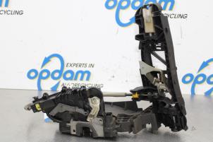 Used Front door lock mechanism 4-door, right Mercedes GLC (X253) 2.2 250d 16V BlueTEC 4-Matic Price on request offered by Gebr Opdam B.V.
