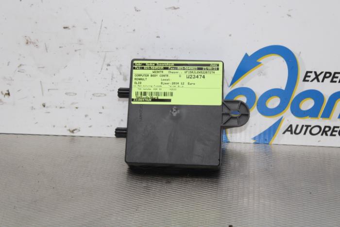 Ordinateur contrôle fonctionnel d'un Renault Clio IV (5R) 1.5 Energy dCi 90 FAP 2014