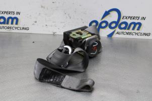 Used Front seatbelt, left Volkswagen Lupo (6X1) 1.4 16V 75 Price on request offered by Gebr Opdam B.V.