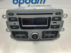 Used Radio Renault Captur Price € 175,00 Margin scheme offered by Gebr Opdam B.V.