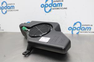 Used Subwoofer Ford Mondeo V 1.5 TDCi Price on request offered by Gebr Opdam B.V.