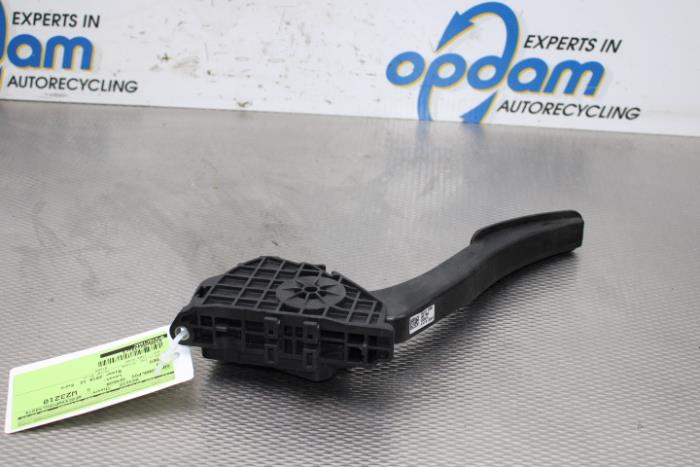 Begagnade Gaspedalsensor Ford Mondeo V 1.5 TDCi Pris på förfrågan erbjuds av Gebr Opdam B.V.