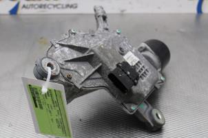Used Front wiper motor Citroen C4 Picasso (UD/UE/UF) 2.0 16V Autom. Price on request offered by Gebr Opdam B.V.