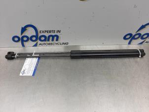 Used Set of tailgate gas struts Ford Focus 3 1.0 Ti-VCT EcoBoost 12V 100 Price € 25,00 Margin scheme offered by Gebr Opdam B.V.