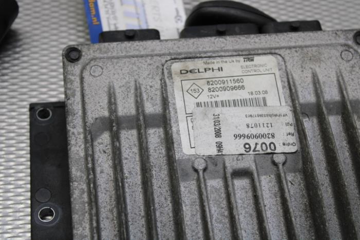 Used Engine management computer Renault Kangoo Express (FW) 1.5 dCi 85 Price € 106,00 Margin scheme offered by Gebr Opdam B.V.