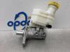 Master cylinder from a Fiat 500 (312), 2007 0.9 TwinAir 85, Hatchback, Petrol, 875cc, 63kW (86pk), FWD, 312A2000, 2010-07, 312AXG 2012