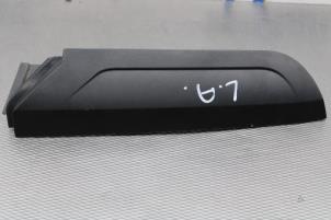 Używane Krawedz tylnego swiatla pozycyjnego lewego Ford Transit Connect (PJ2) 1.5 EcoBlue Cena na żądanie oferowane przez Gebr Opdam B.V.