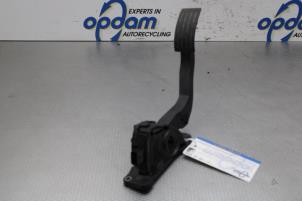 Używane Czujnik polozenia pedalu gazu Ford Transit Connect (PJ2) 1.5 EcoBlue Cena € 60,50 Z VAT oferowane przez Gebr Opdam B.V.