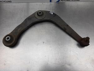 Used Front lower wishbone, right Peugeot 206+ (2L/M) 1.1 XR,XS Price € 35,00 Margin scheme offered by Gebr Opdam B.V.