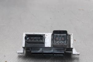 Usagé Ventilateur relais Mercedes Citan (415.6) 1.5 108 CDI Prix € 30,00 Règlement à la marge proposé par Gebr Opdam B.V.
