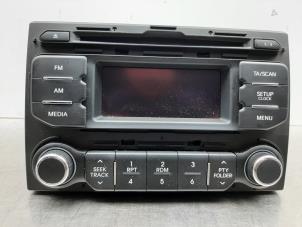 Gebrauchte Radio Kia Rio III (UB) 1.2 CVVT 16V Preis € 70,00 Margenregelung angeboten von Gebr Opdam B.V.