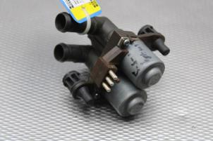 Usagé Pompe à eau Mercedes C Combi (S202) 1.8 C180T 16V Prix sur demande proposé par Gebr Opdam B.V.