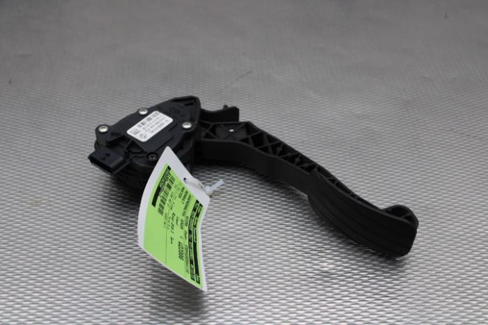 Gebrauchte Gaspedalposition Sensor Renault Master III (FV) 2.3 dCi 170 16V FWD Preis auf Anfrage angeboten von Gebr Opdam B.V.