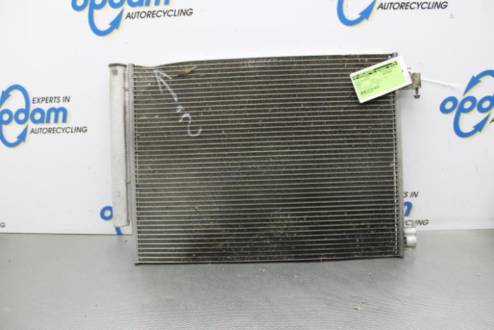 Begagnade AC-radiator Renault Clio IV (5R) 1.5 Energy dCi 90 FAP Pris € 51,00 Marginaltabell erbjuds av Gebr Opdam B.V.