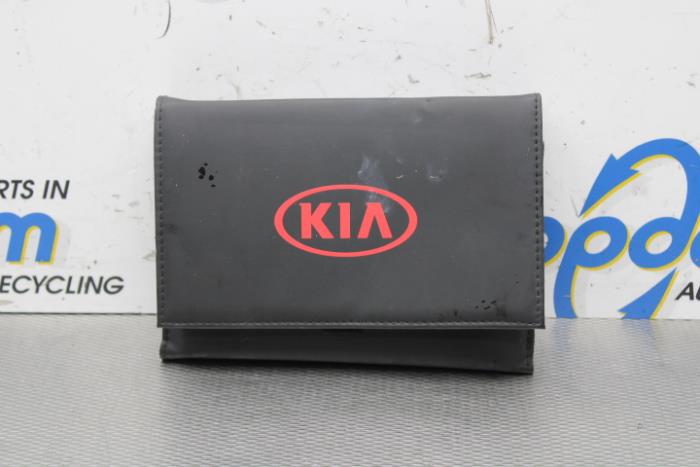 Używane Instrukcja Kia Niro I (DE) E-Niro 64 kWh Cena € 30,00 Procedura marży oferowane przez Gebr Opdam B.V.