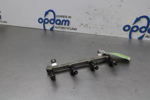 Used Injector (petrol injection) Opel Corsa Price on request offered by Gebr Opdam B.V.