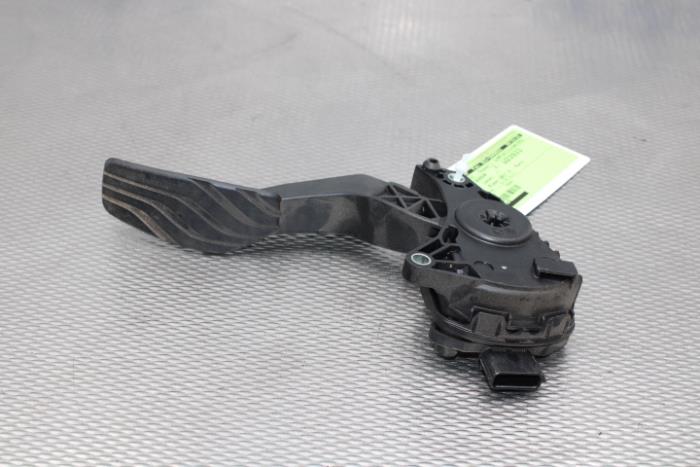 Begagnade Gaspedalsensor Nissan Qashqai (J11) 1.6 DIG-T 163 16V Pris på förfrågan erbjuds av Gebr Opdam B.V.