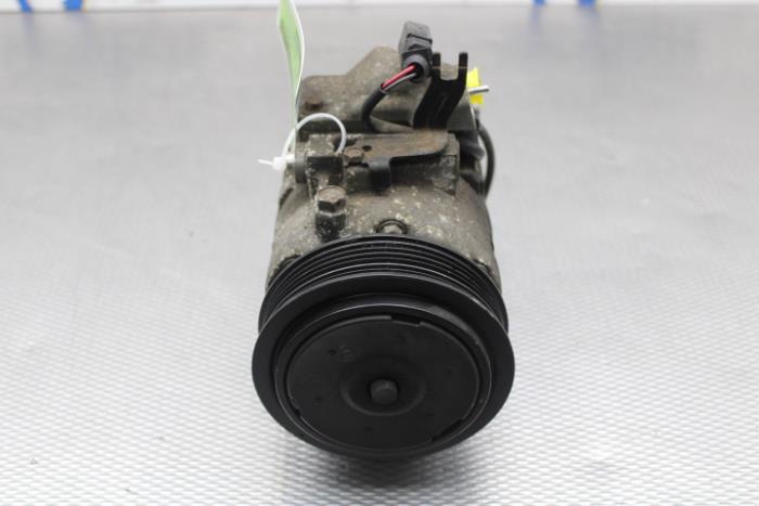 Gebrauchte Klimapumpe Volkswagen Polo V (6R) 1.2 12V BlueMotion Technology Preis € 64,00 Margenregelung angeboten von Gebr Opdam B.V.