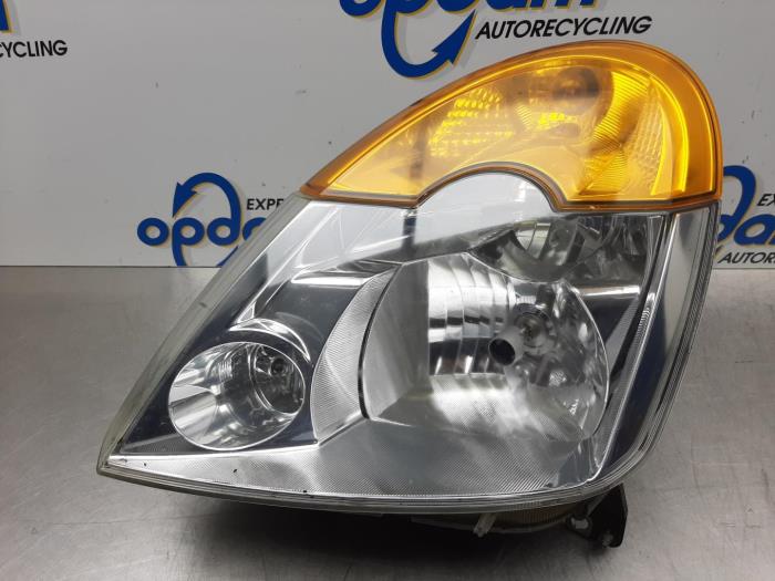Renault modus headlight Clearance