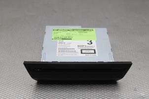 Used CD player Mazda 3 (BM/BN) 2.0 SkyActiv-G 120 16V Price on request offered by Gebr Opdam B.V.