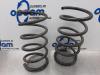 Rear coil spring from a Volvo V70 (SW), 1999 / 2008 2.4 20V 140, Combi/o, Petrol, 2.435cc, 103kW (140pk), FWD, B5244S2, 2000-03 / 2004-03, SW65 2004