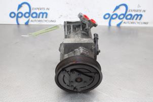 Used Air conditioning pump Dacia Dokker Express (8S) 1.5 dCi 75 Price on request offered by Gebr Opdam B.V.