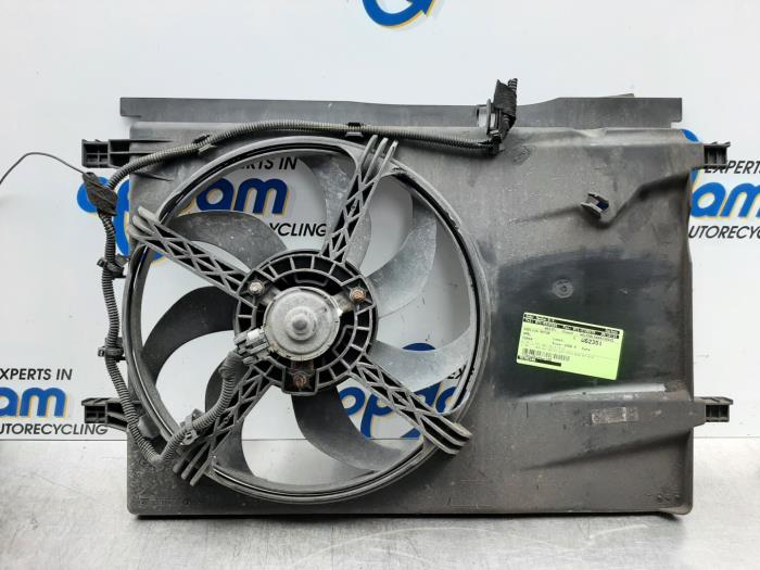 Begagnade Fläktmotor Opel Corsa D 1.0 Pris € 34,00 Marginaltabell erbjuds av Gebr Opdam B.V.